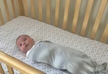 10% OFF Ollie World Swaddle